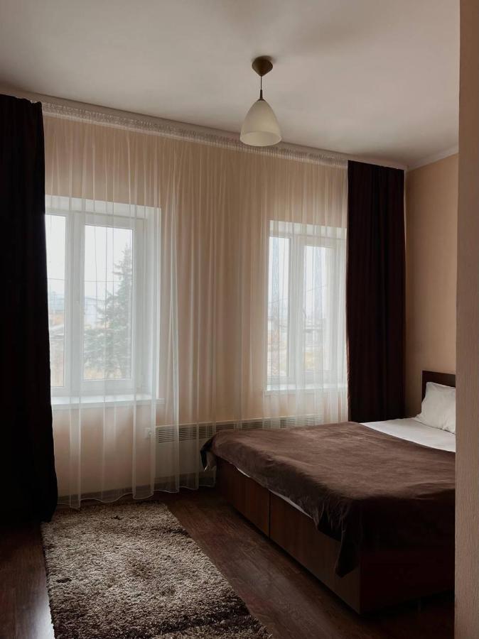 Козацькі Забави Rivne Exteriér fotografie